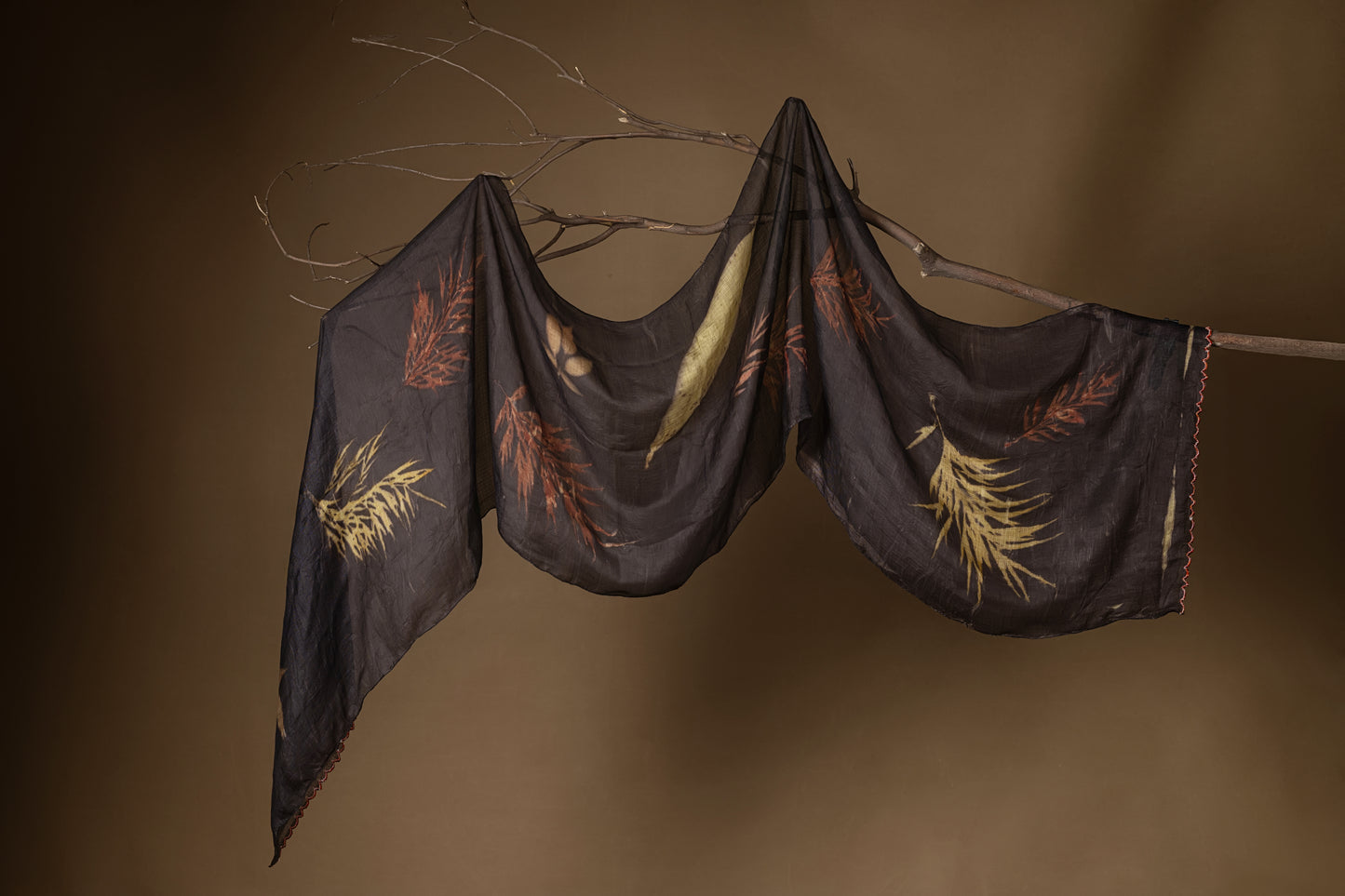 Night bloom - Kotta silk stole scarf