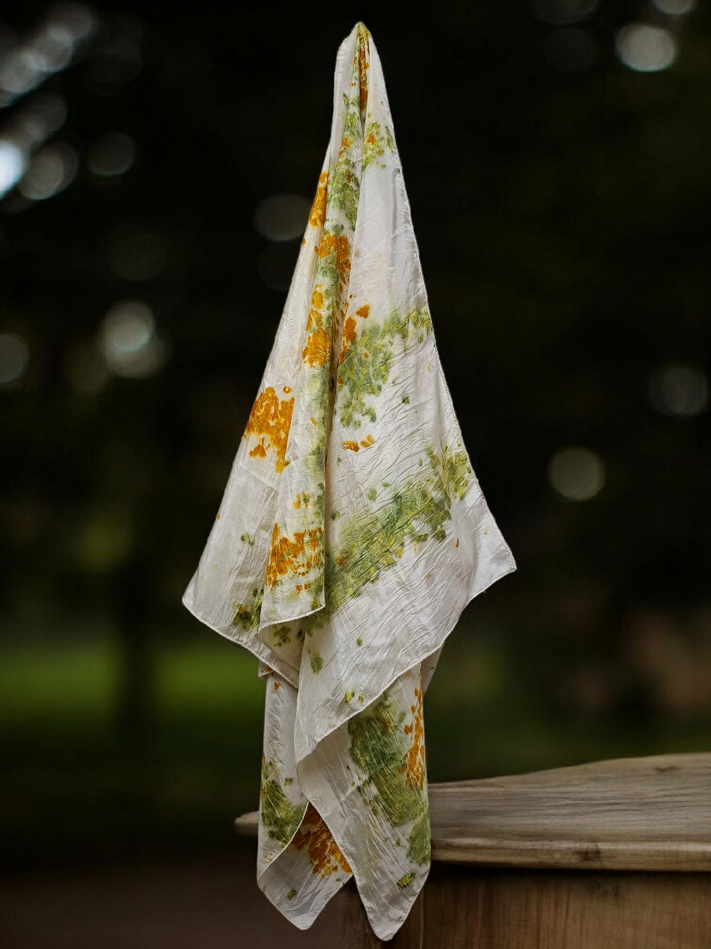 Petal Trace Habutai Silk Stole / Scarf